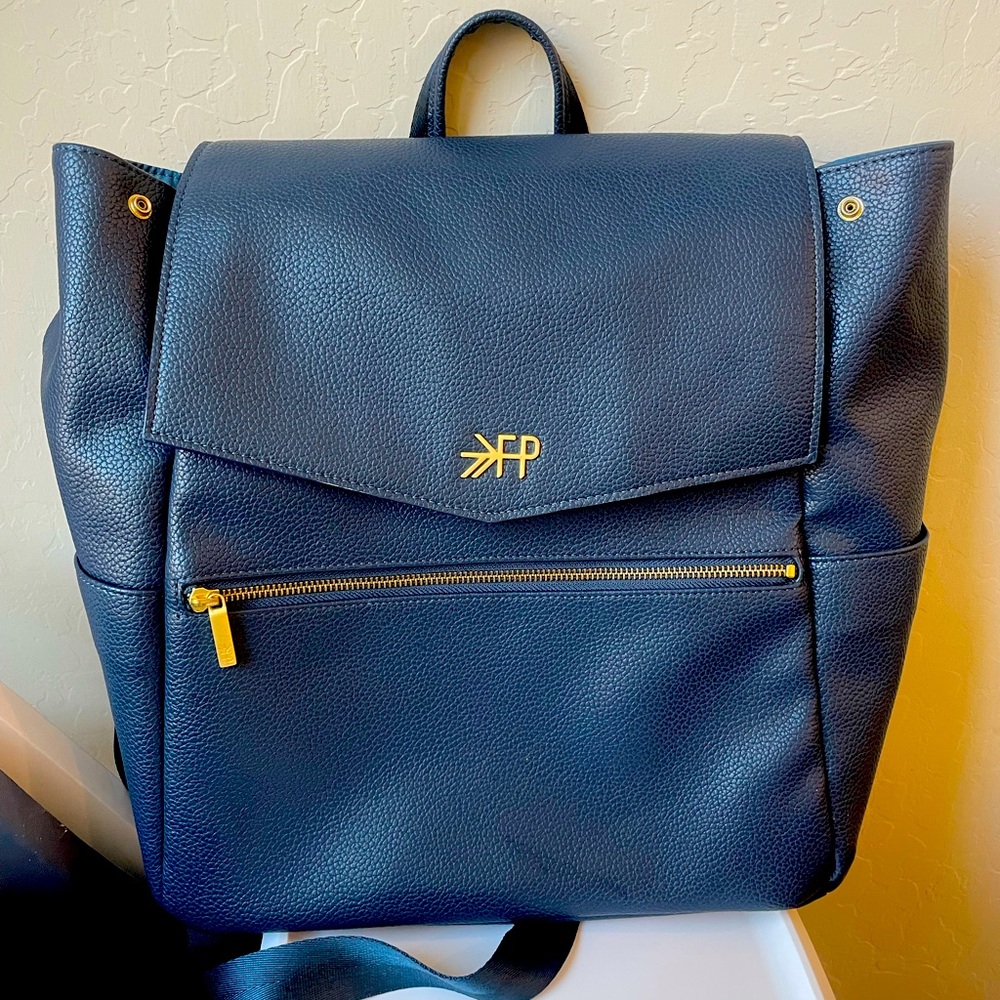Like-new freshly picked diaper bag